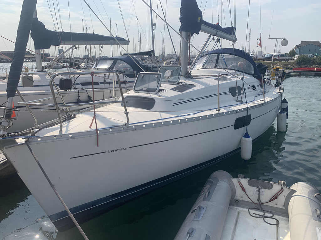 beneteau oceanis 321 yacht recent boat buy